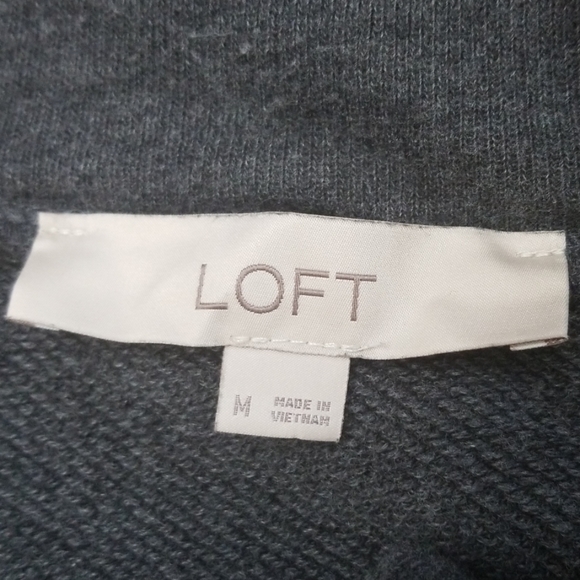 Loft Grey Pullover Sweater Size Medium - Picture 5 of 6